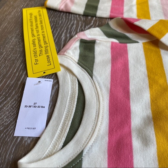 Old Navy Printed Pajama Long Sleeve Set Toddler 2T - Picture 2 of 4